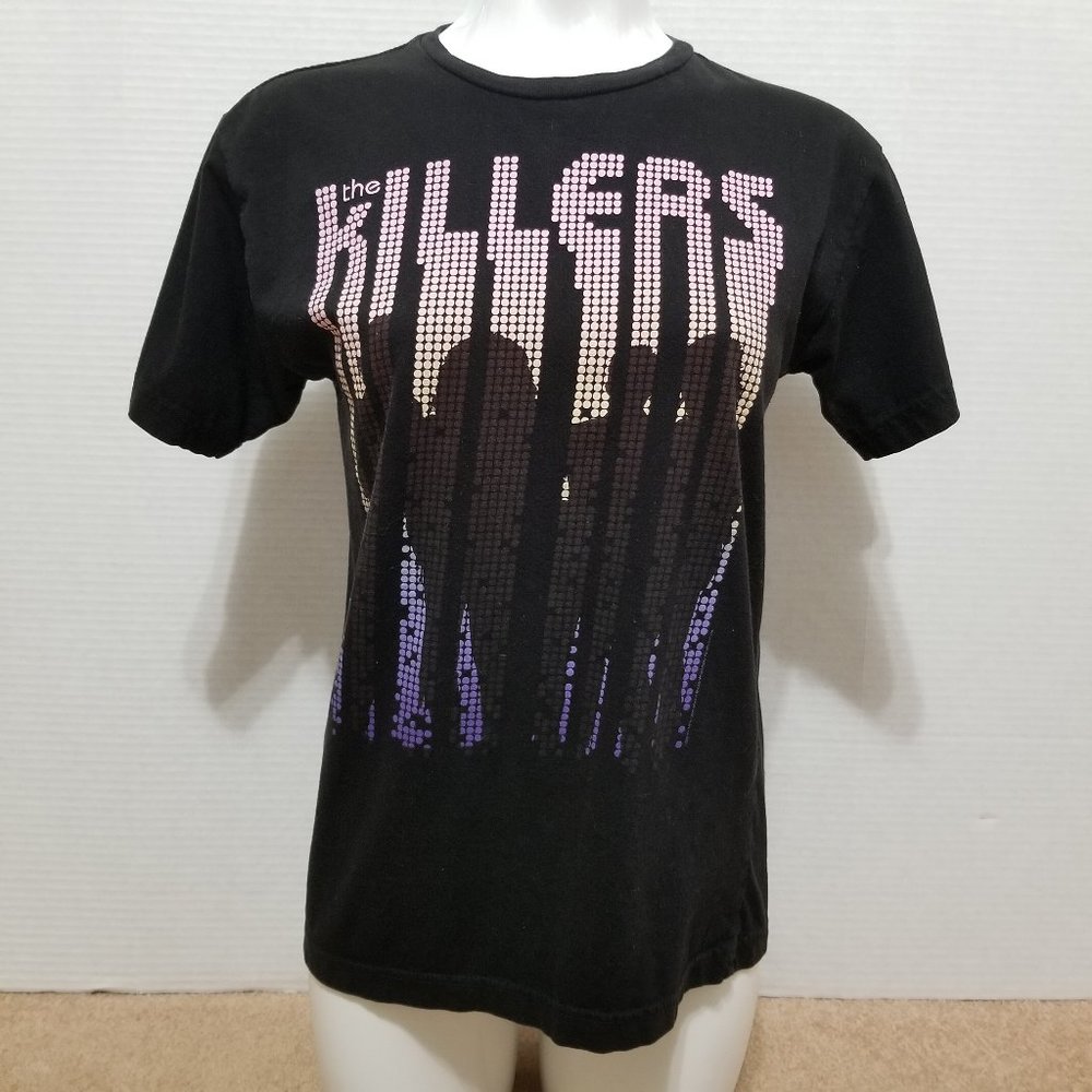 Black Graphic Tee - Short Sleeve